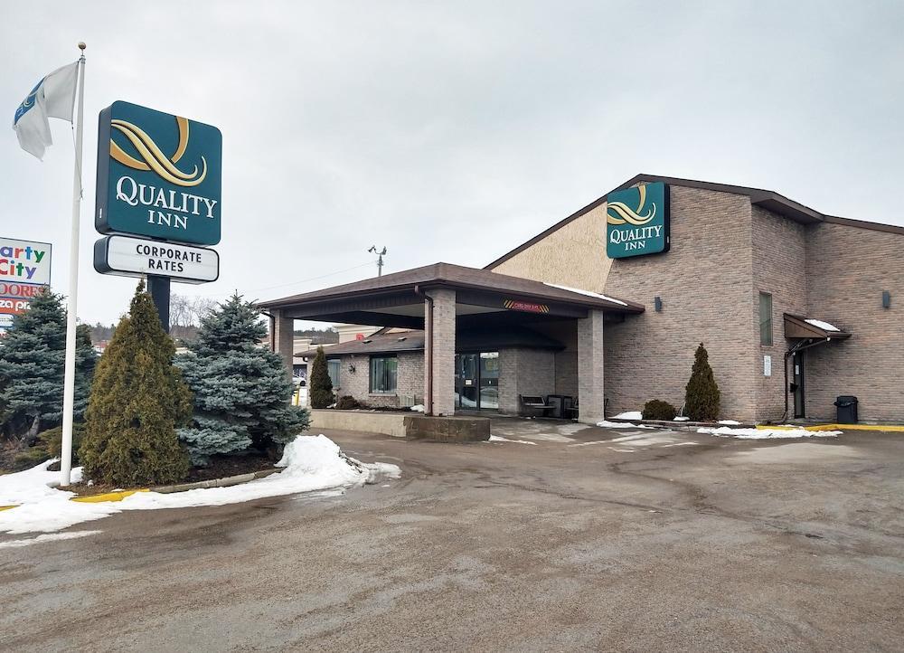 Quality Inn Peterborough Kültér fotó