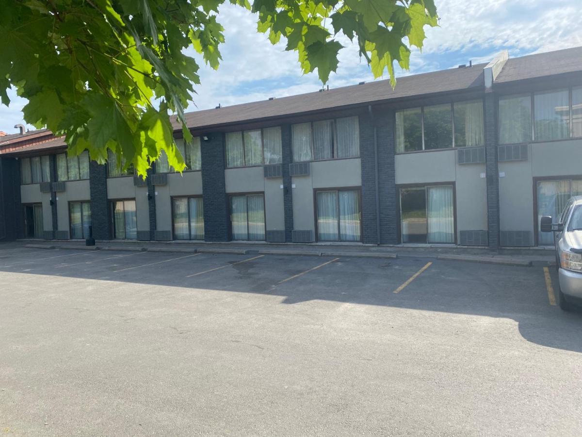 Quality Inn Peterborough Kültér fotó