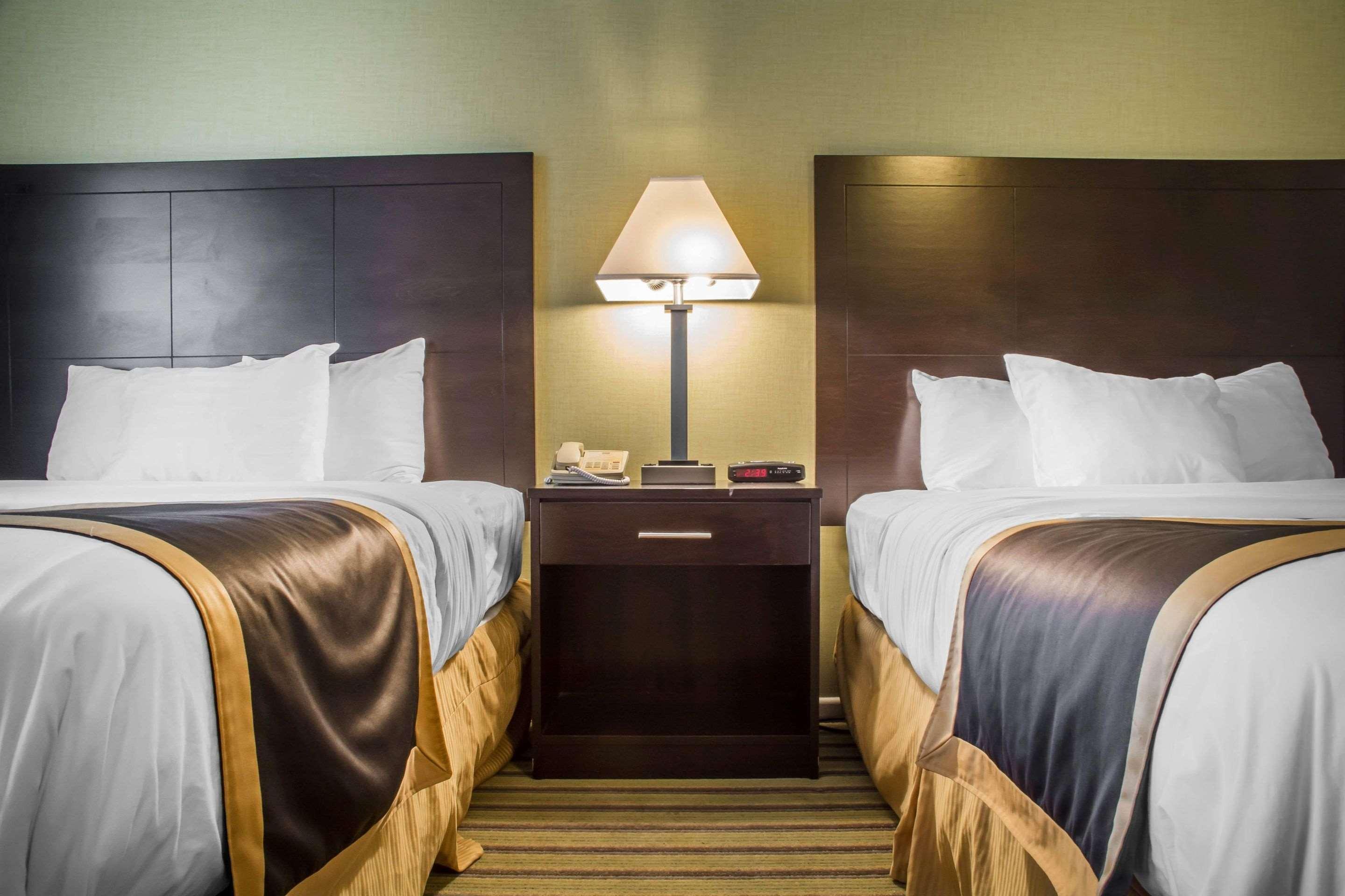 Quality Inn Peterborough Kültér fotó