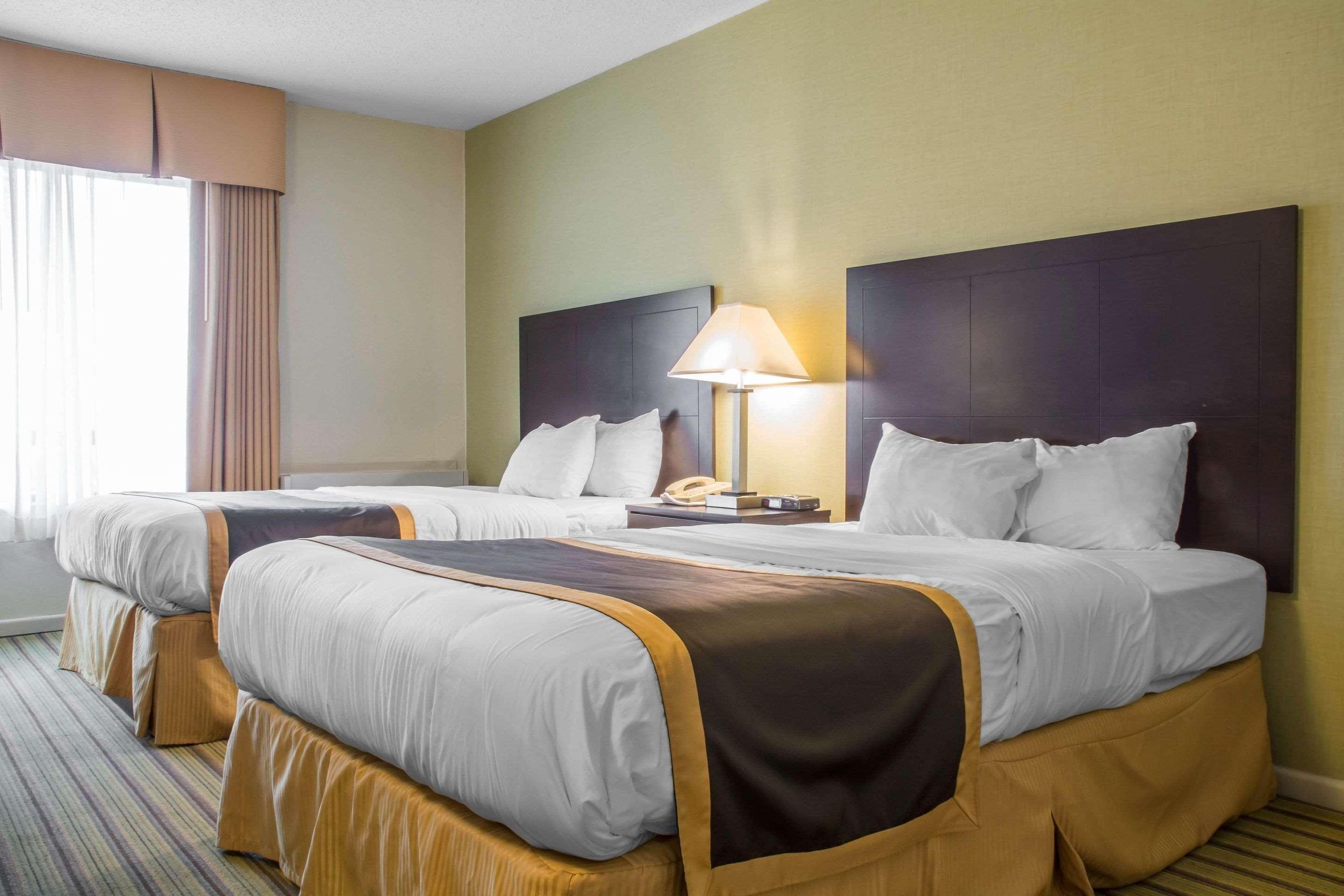 Quality Inn Peterborough Kültér fotó