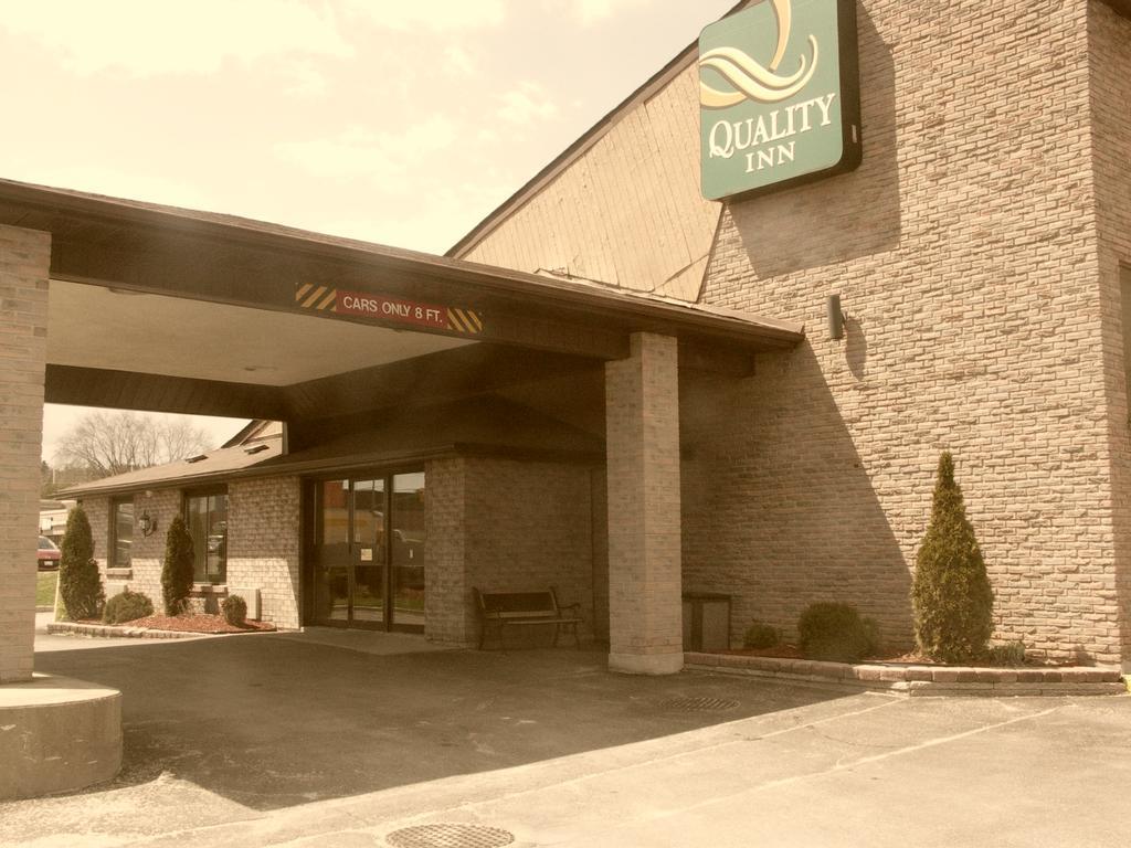 Quality Inn Peterborough Kültér fotó