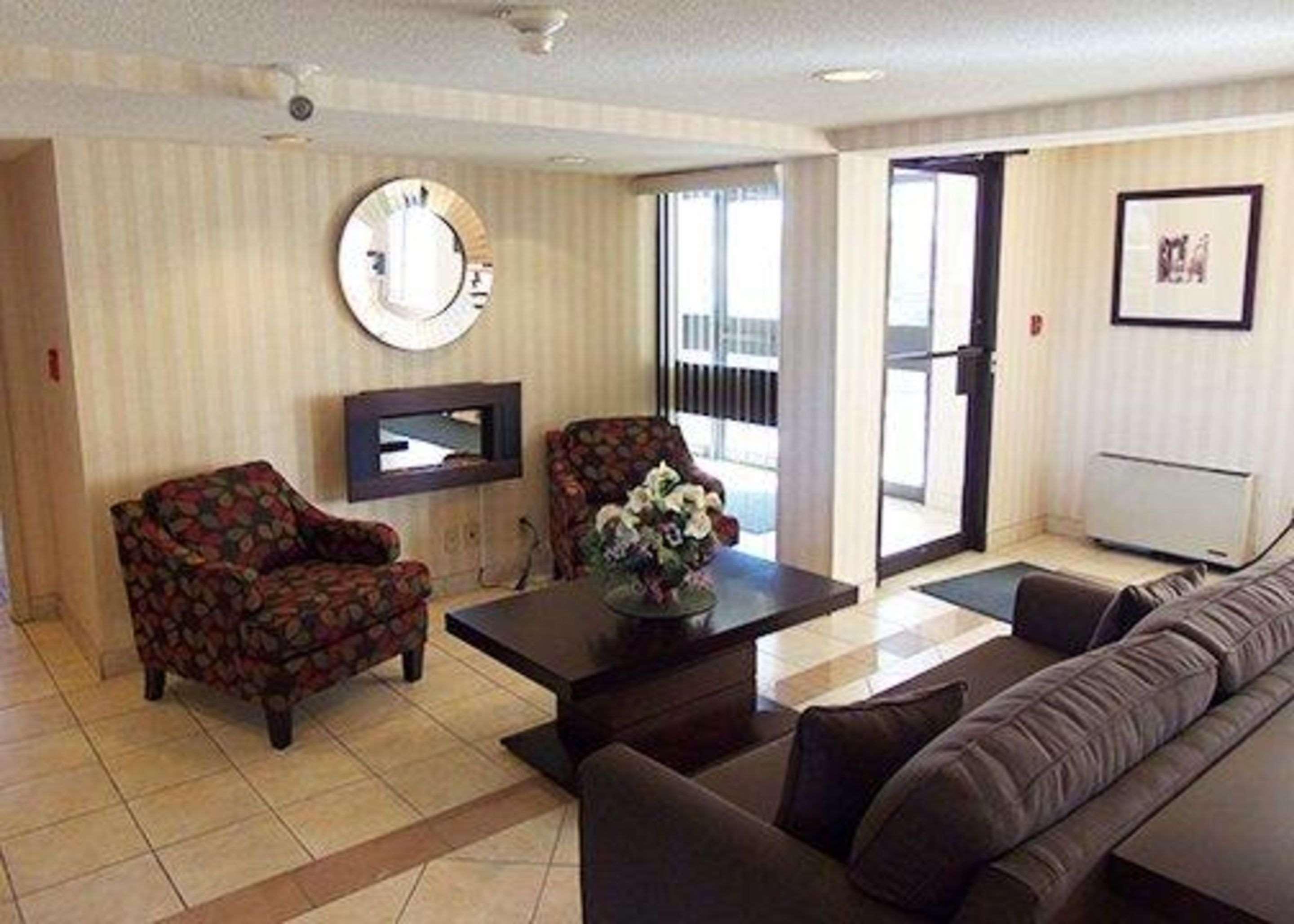 Quality Inn Peterborough Kültér fotó