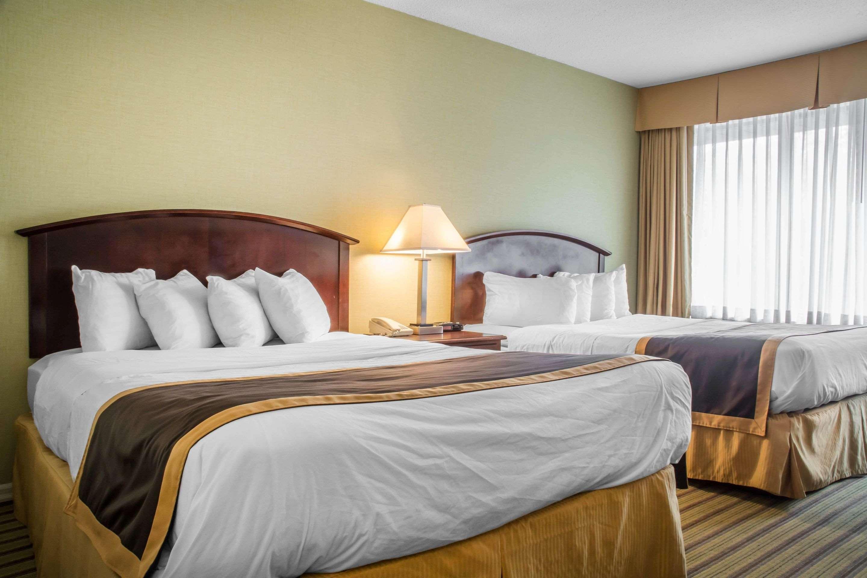 Quality Inn Peterborough Kültér fotó