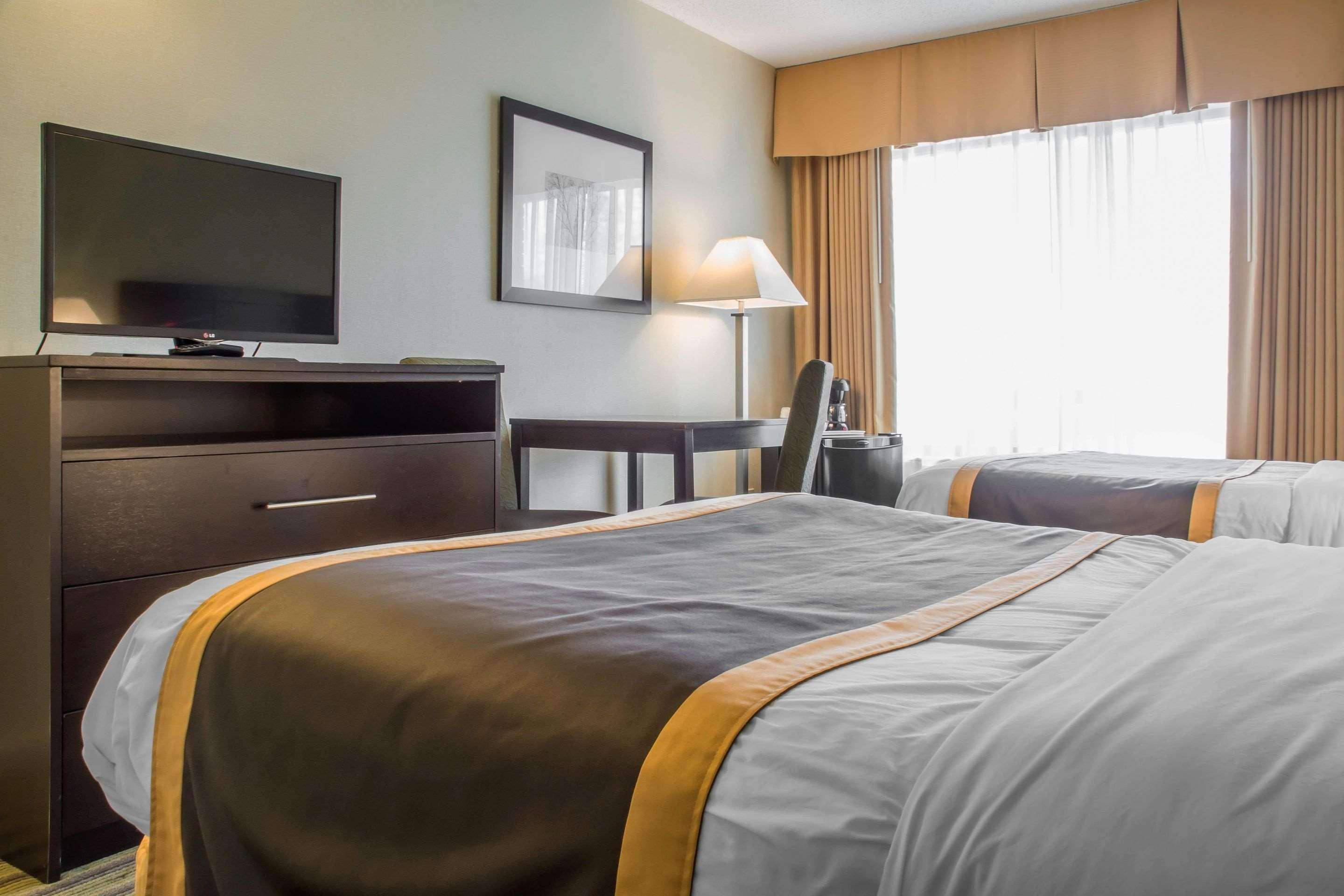 Quality Inn Peterborough Kültér fotó