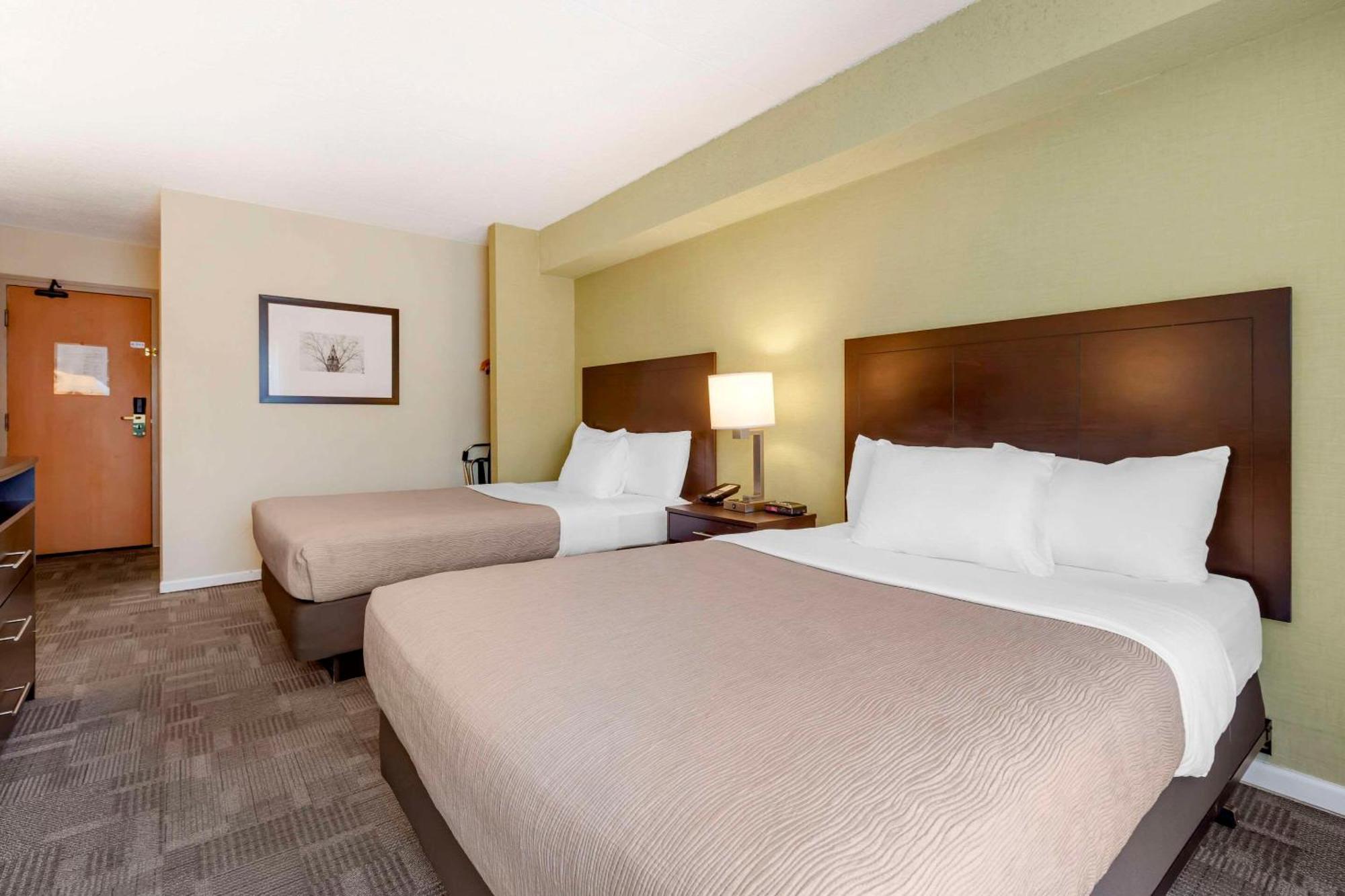 Quality Inn Peterborough Kültér fotó