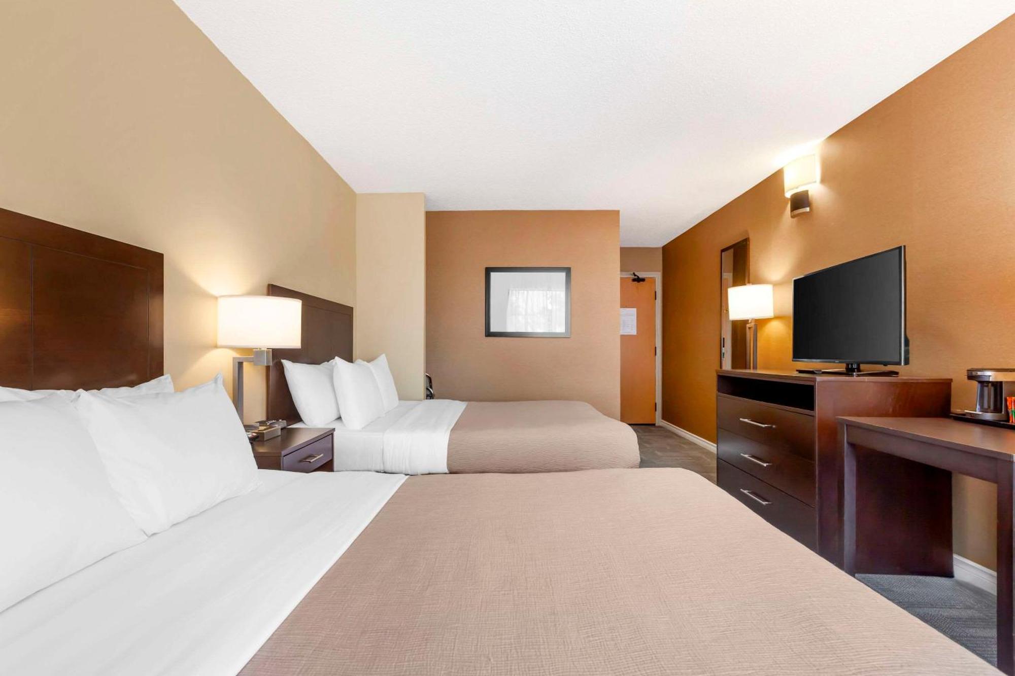 Quality Inn Peterborough Kültér fotó