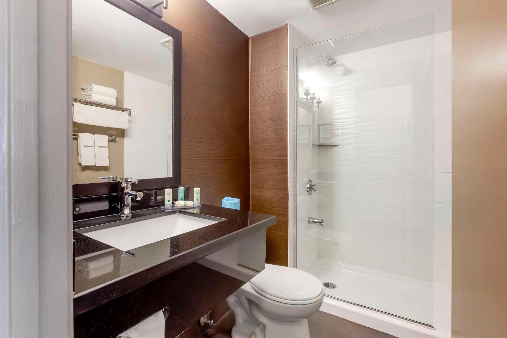 Quality Inn Peterborough Kültér fotó