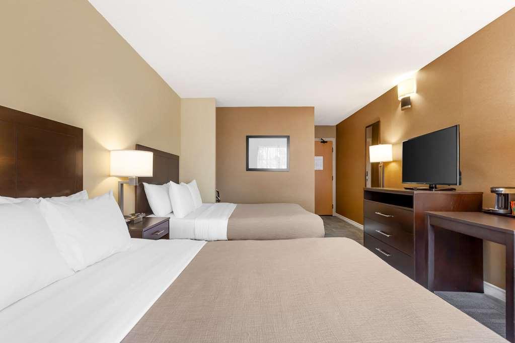 Quality Inn Peterborough Szoba fotó
